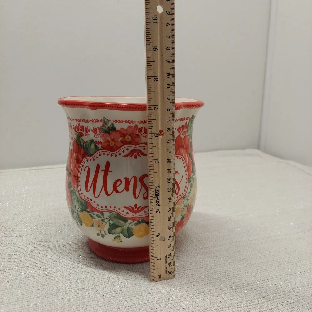 The Pioneer Woman Vintage Floral 7